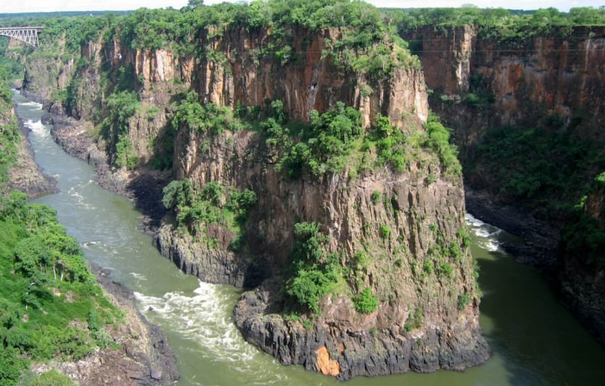 Zimbabwe Panoramic Trip: A Journey from Harare to Victoria Falls gallery